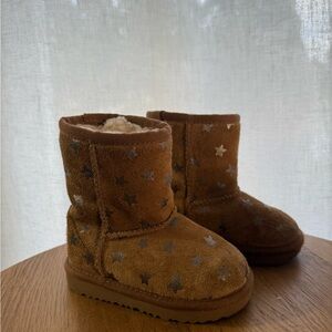 UGG Brown Starry Kids Boots